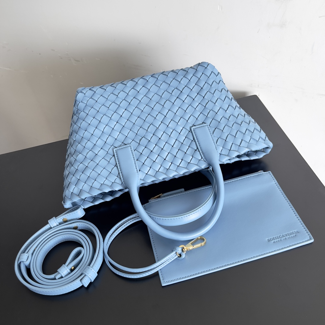 Bottega Veneta Shopping Bags